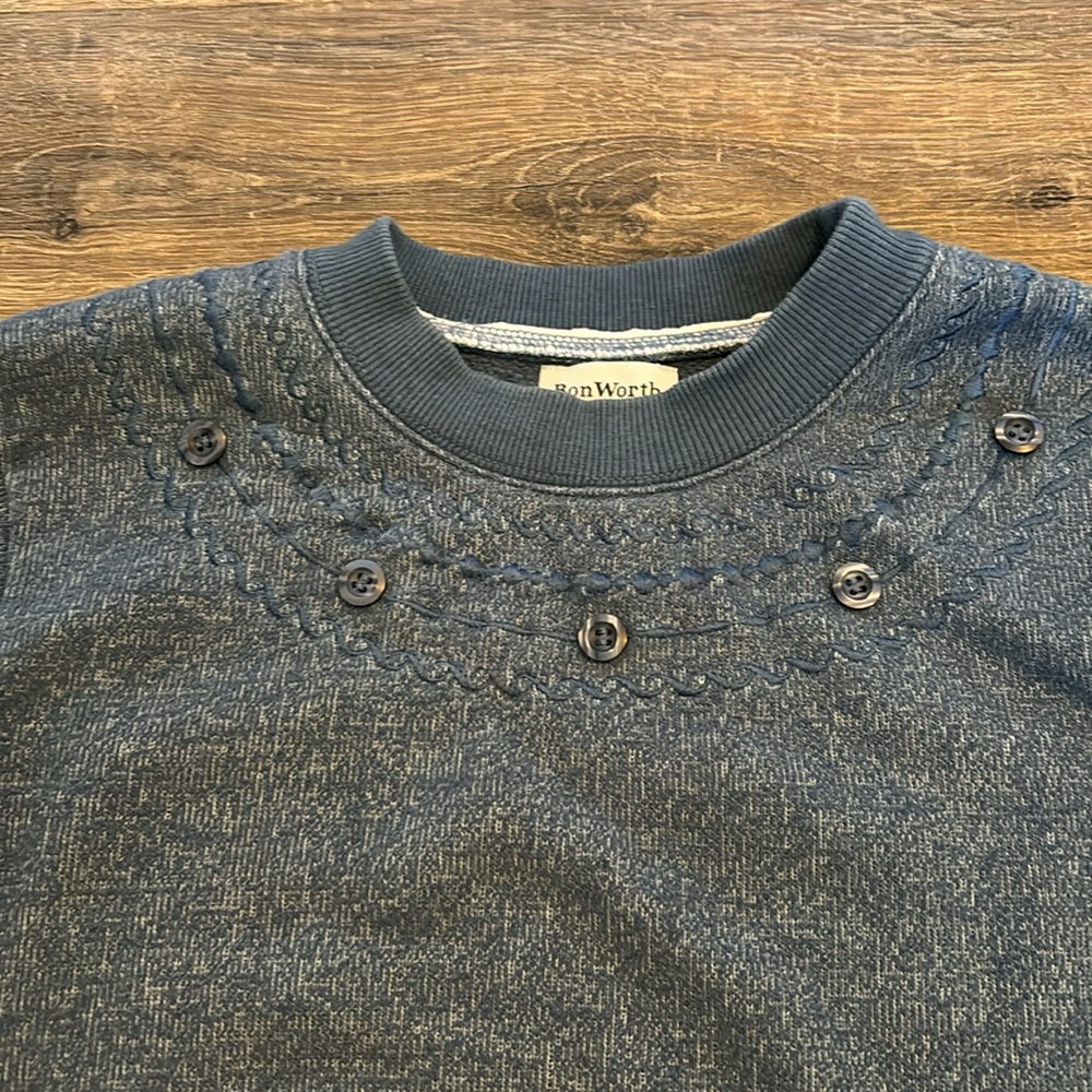 Bon Worth Vintage Sweater Blue Embroidered Buttons Medium Petite - Picture 2 of 3